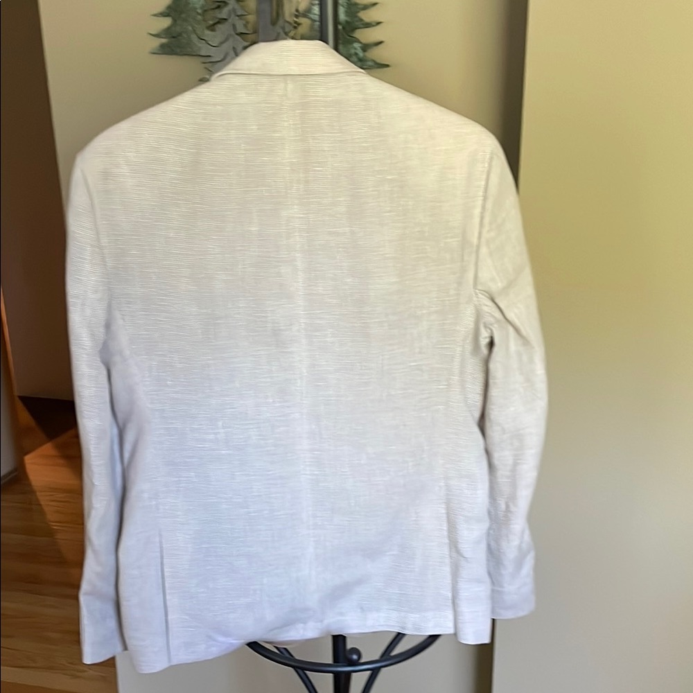 Men's Beige Linen Suit - Picture 11 of 16
